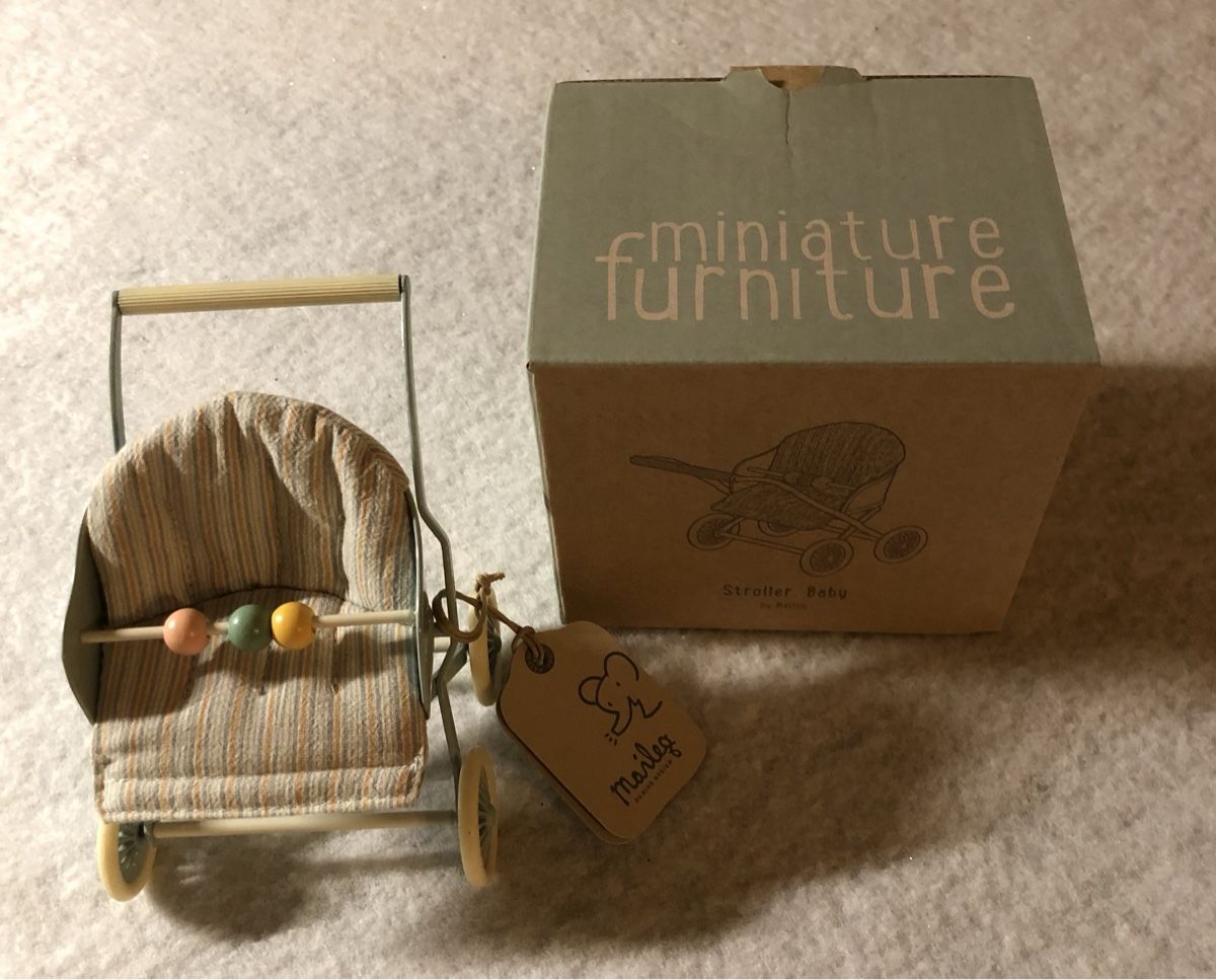 Maileg Giocattoli: Maileg Kinderwagen-Buggy – Nuovo (secondo la descrizione) da Hünenberg venduto da Smile77.. 1