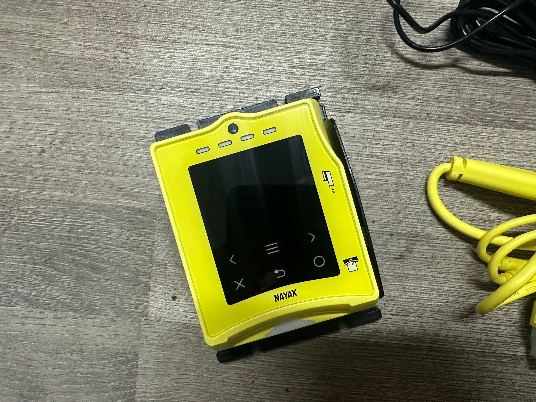 Altro per Gastronomia & Hotel: Nayax VPos Touch 4G - Yellow – Nuovo e nell'imballaggio originale da Giubiasco venduto da IWGL002 3
