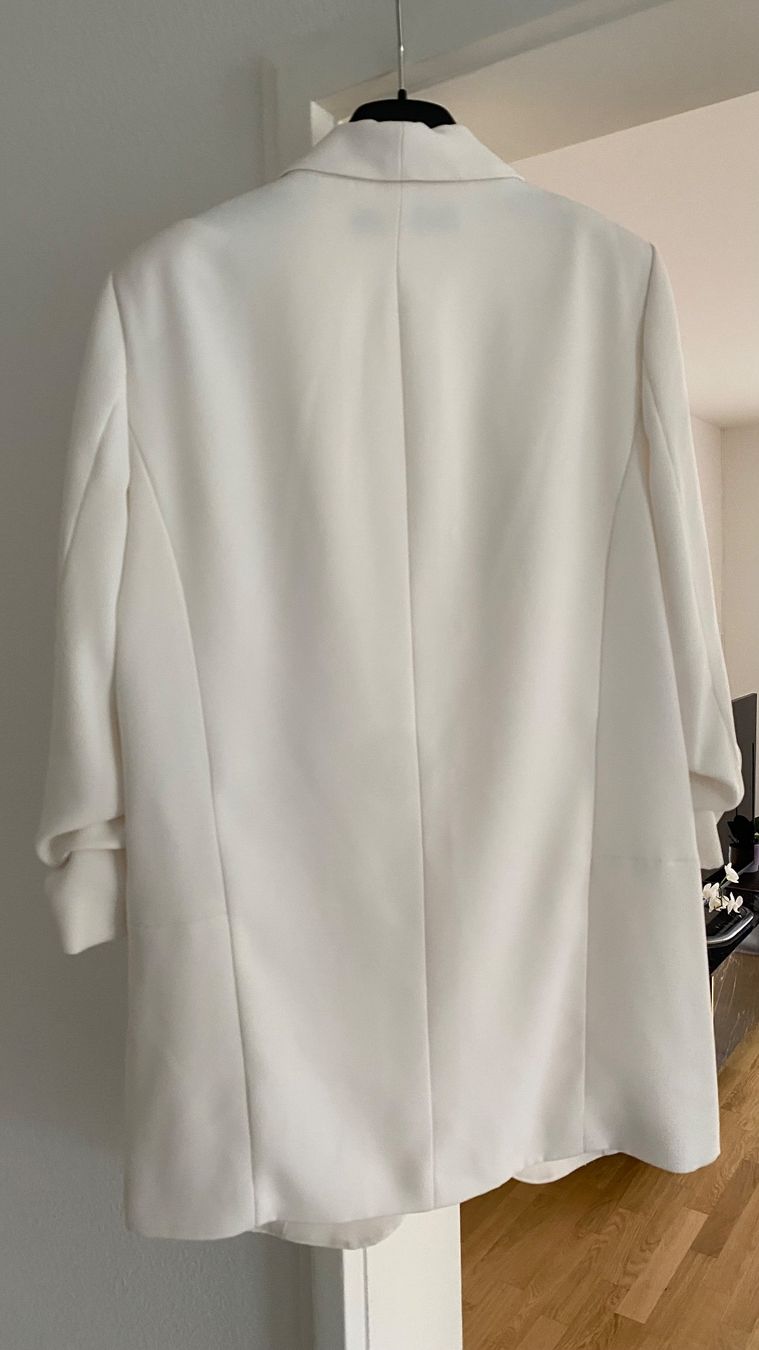 Zara Giacche: Zara Blazer in Weiss Gr. S – Usato da Thalwil venduto da olh_7cpg 1