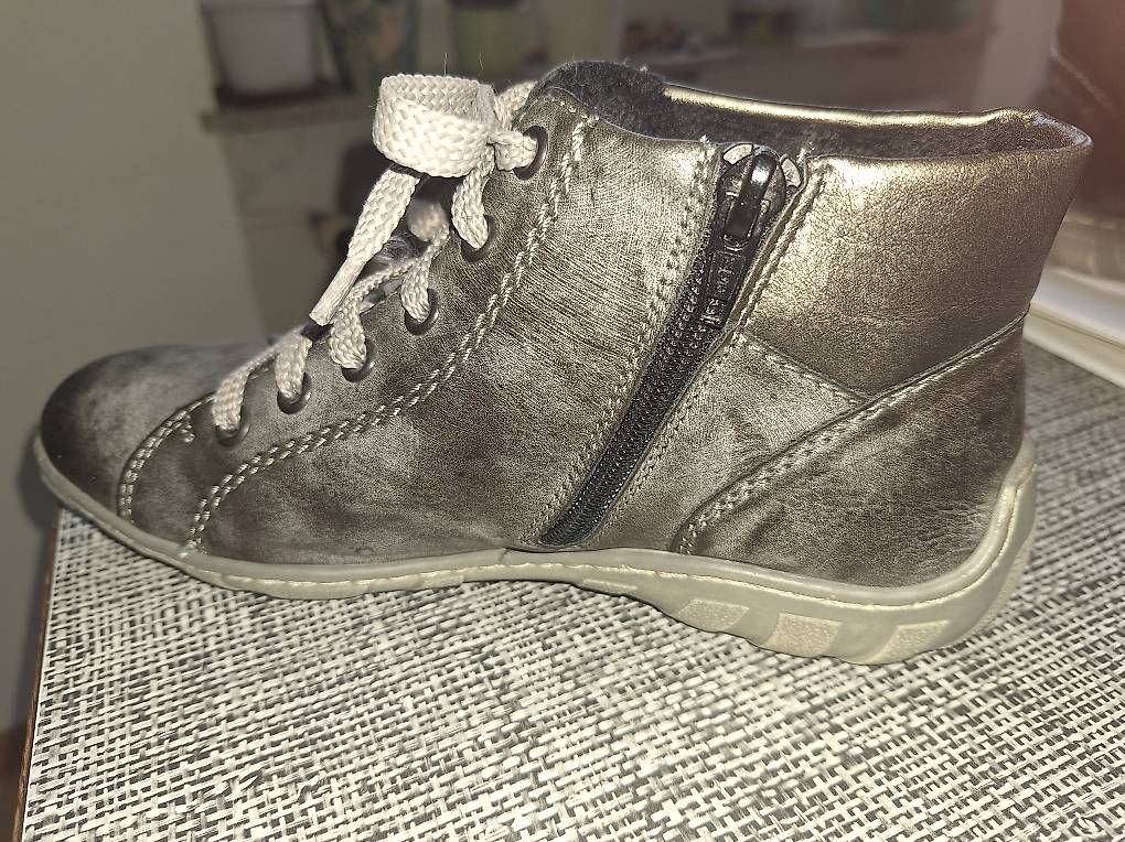 Damenschuhe: Rieker Frauenschuh Gr. 37 – Gebraucht aus Goldach von mat_h5wh 1