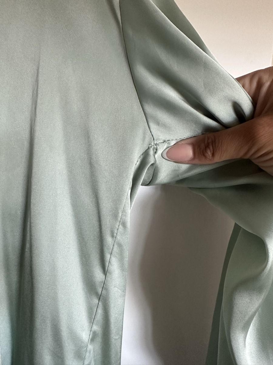 Zara Blusen: ZARA Bluse mintgrün Grösse M gebraucht – Gebraucht aus Reinach BL von Alles_muss_weg00 4