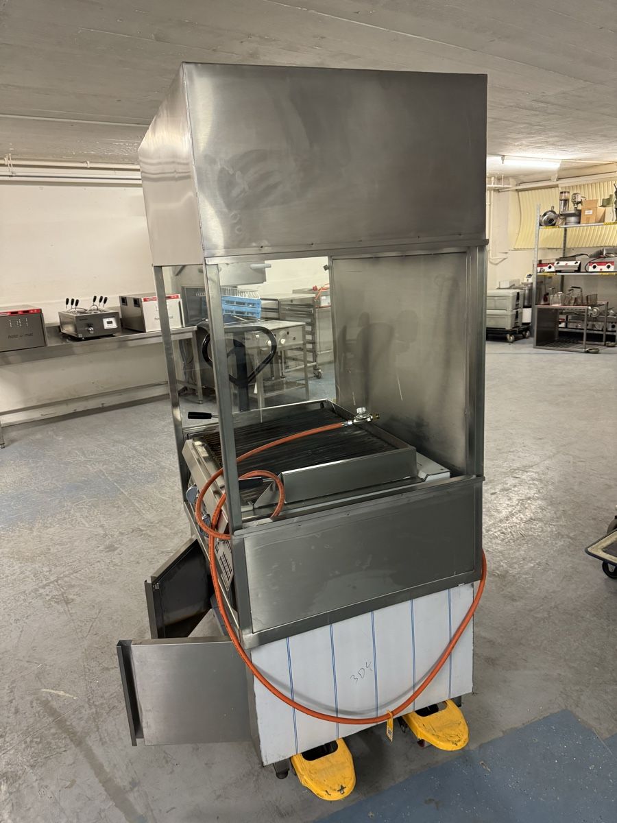 Griglie: Gass grill mit Gestel – Usato da Rupperswil venduto da Gero83 4