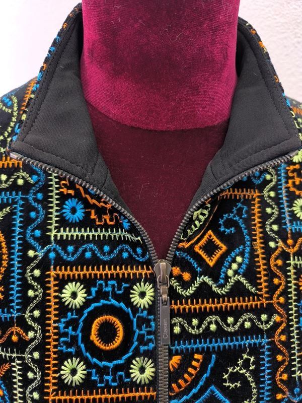 Vestes: Blusenjacke – D'occasion à Rüti ZH par Restwert_Rueti_ZH 1
