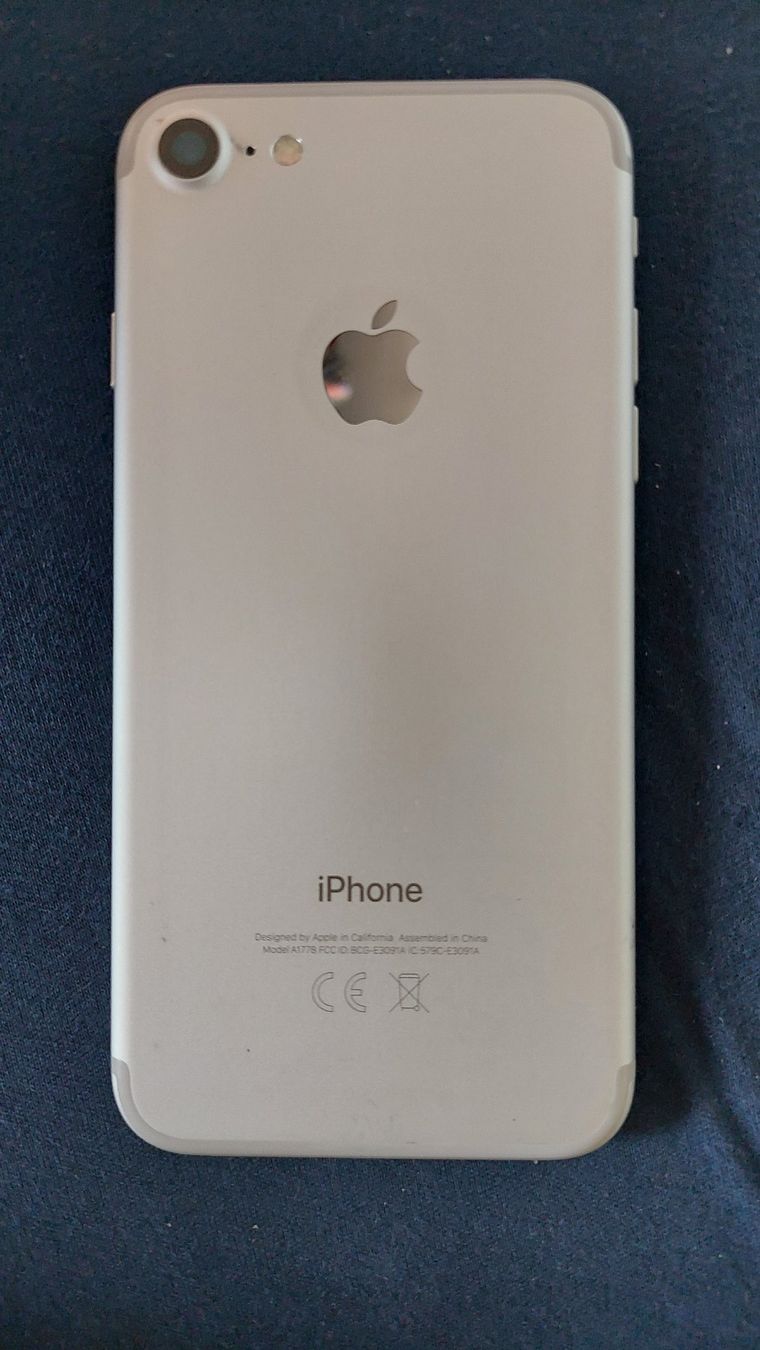 Apple Portables: Iphone 7 32GB – D'occasion à St-Saphorin-Lavaux par Xolotl 1