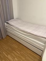 Praktisches Ausziehbett / Gästebett, weiss, Top Zustand!