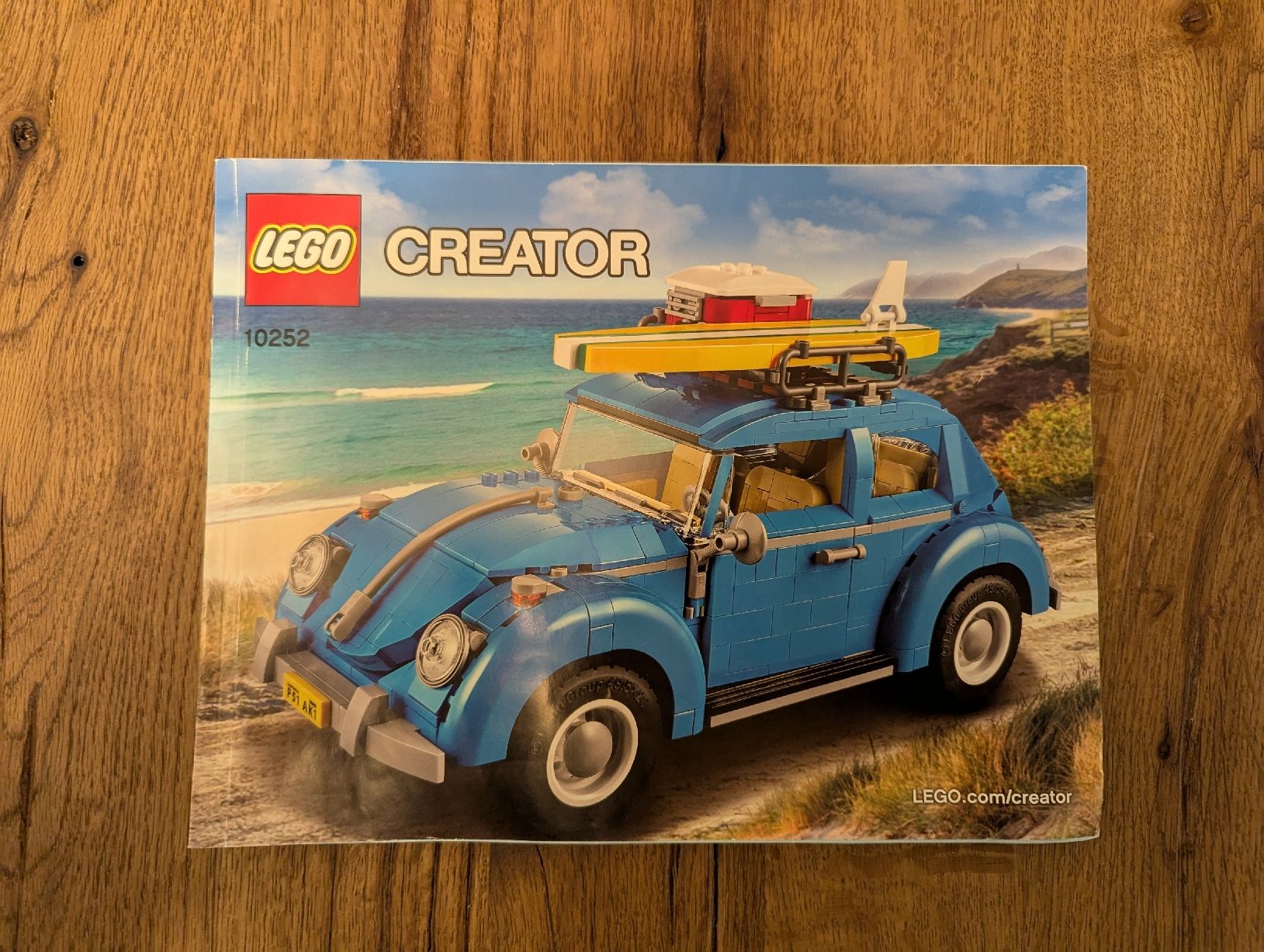 Lego Spielzeuge: LEGO Creator Blauer VW Käfer (10252) – Gebraucht aus Fischbach-Göslikon von  1