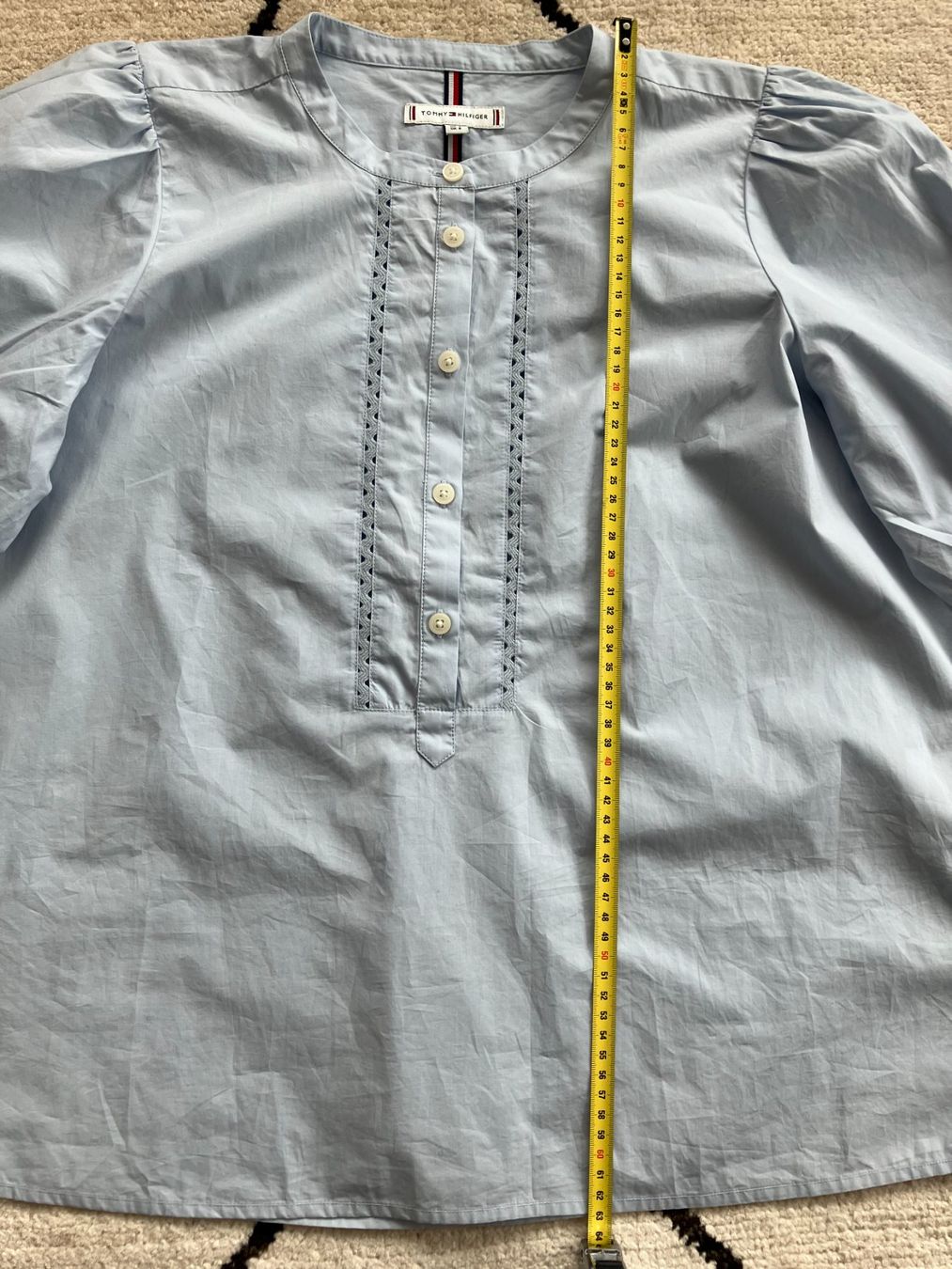 Tommy Hilfiger Chemisiers: Tommy Hilfiger Damen Sommerbluse, hellblau, 36 – Neuf (Voir description) à Baden par jcm_9dkf 8