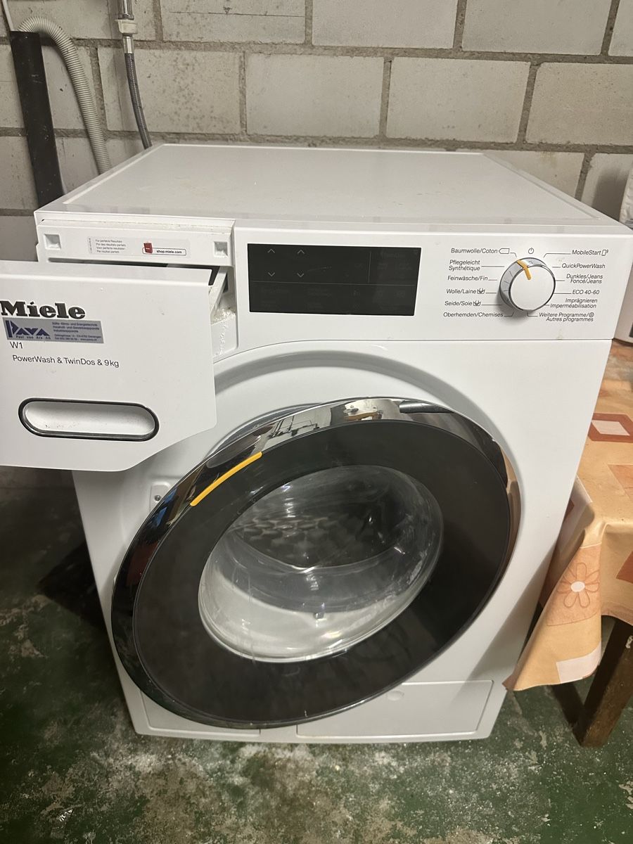Miele Lavatrici: ältere, funktionierende Waschmaschine – Usato da Gunzgen venduto da Pimsu 1