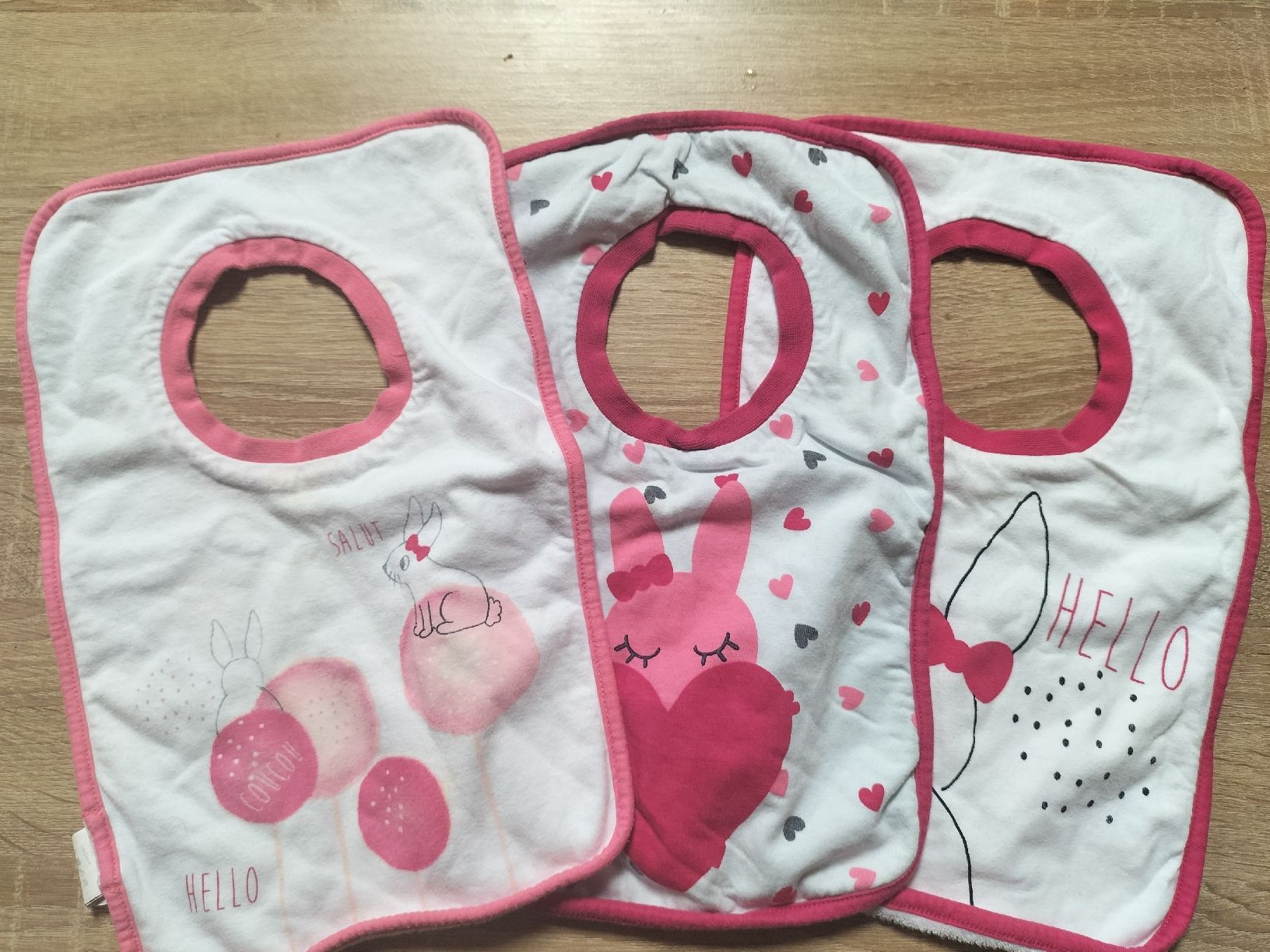 Pasti del neonato: Lot de 3 bavettes bébé – Nuovo (secondo la descrizione) da Gillarens venduto da Emy_28