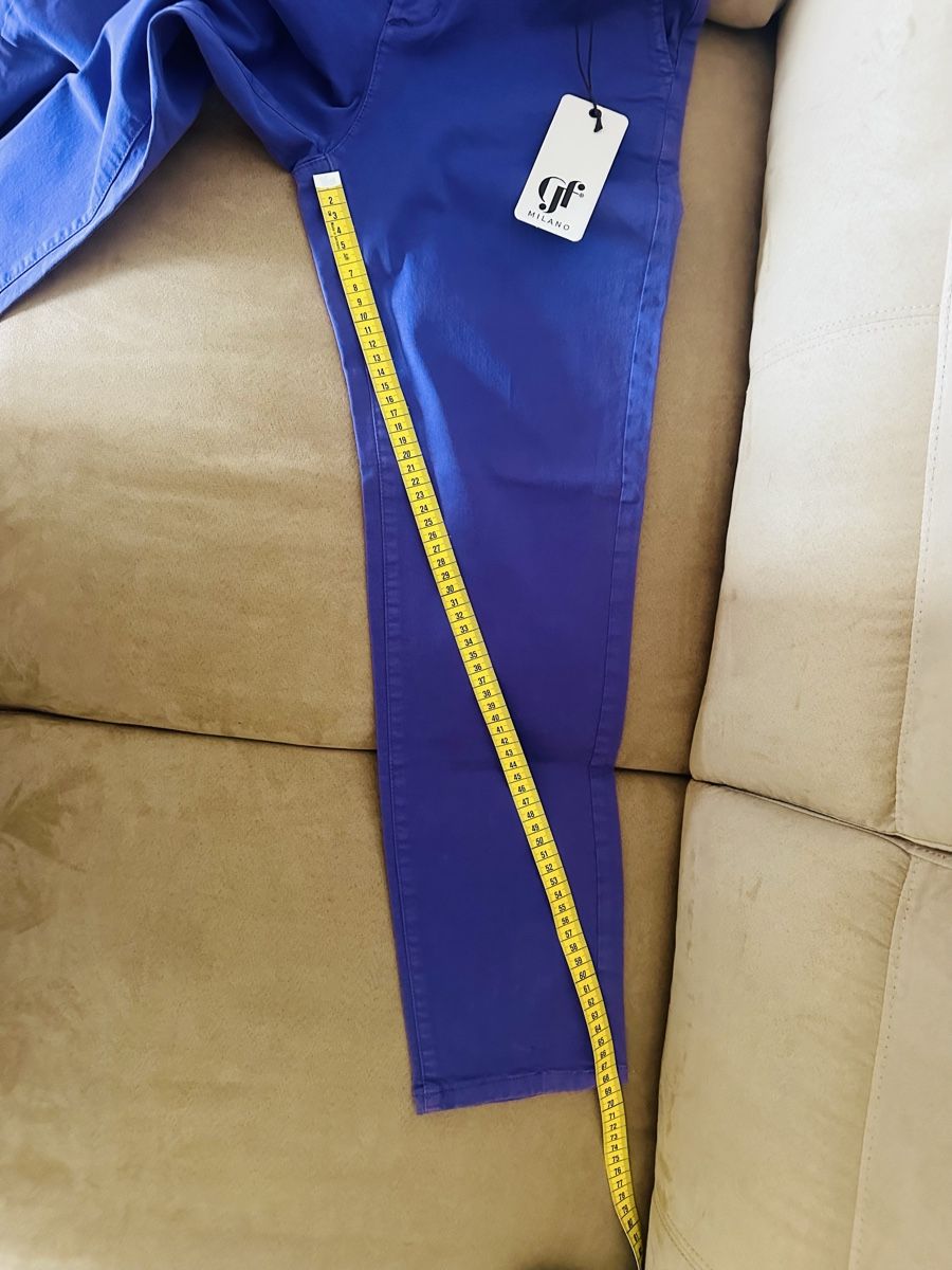 Pantaloni: Pantaloni GF MILANO viola Taglia M 97% cotone 3% elastan – Nuovo (secondo la descrizione) da Cureglia venduto da myr_9v25 5
