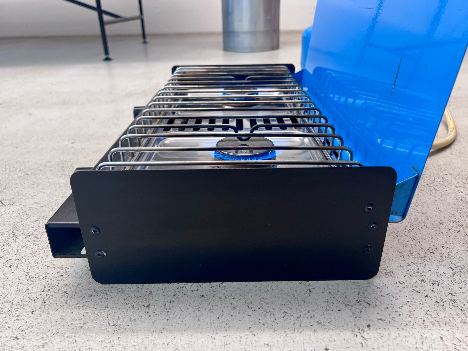 Griglie: Gasgrill mit Gasflasche – Usato da Zürich venduto da wme_n5yf 4