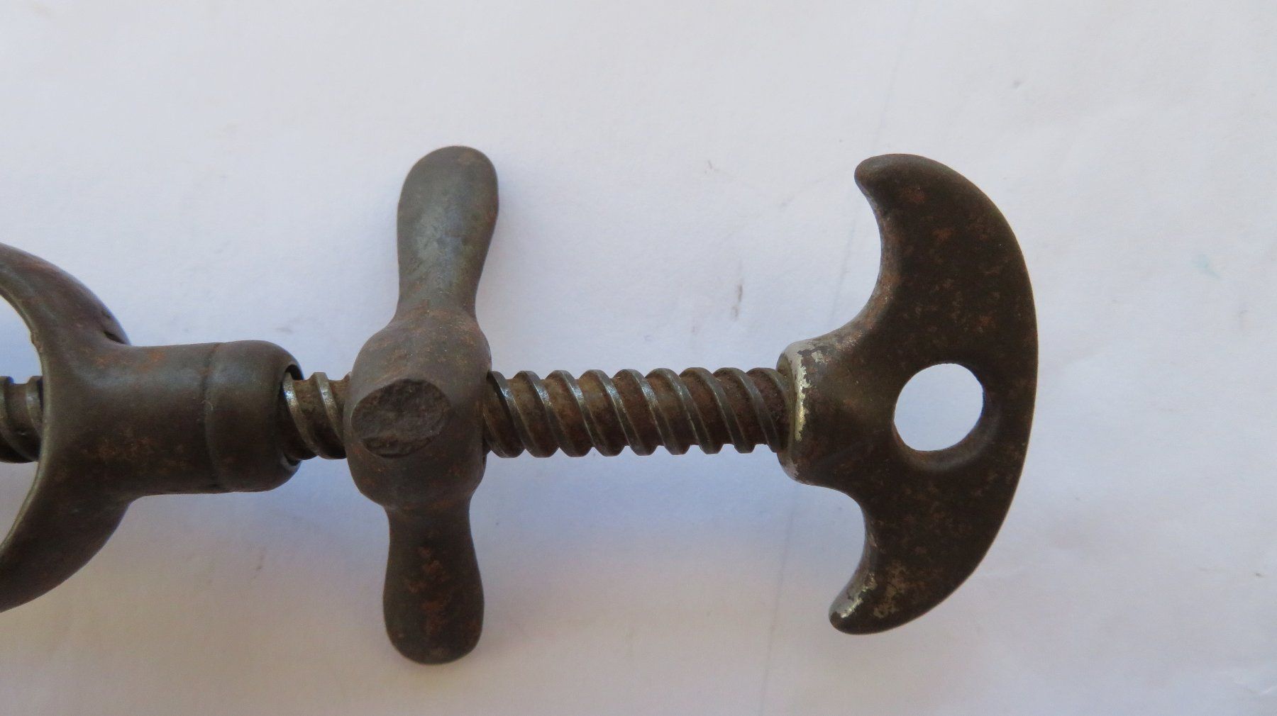 Apribottiglie & Tappi per chiusura: Zapfenzieher Korkenzieher antik metall – Usato da Wetzikon ZH venduto da morda1954 1