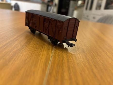 Roco Modelleisenbahnen: Wagon ROCO  – Gebraucht aus Orbe von car_8grw 1