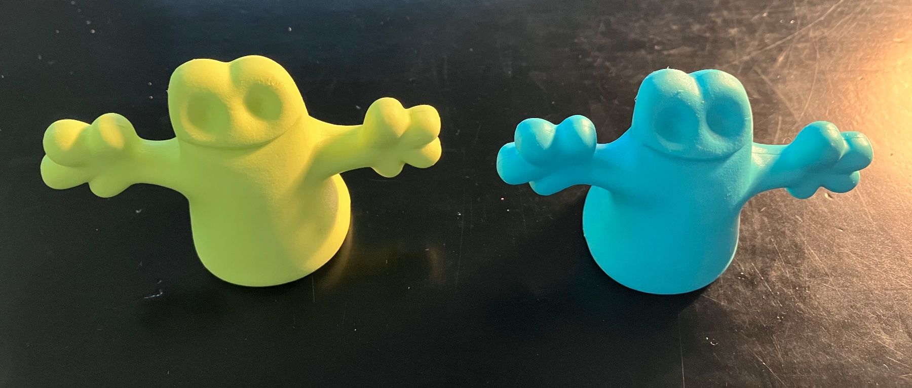 Alessi Apribottiglie & Tappi per chiusura: Alessi Flaschenverschluss, Ghost, 4 Stück – Usato da Stallikon venduto da Leni5 4