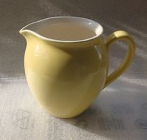 RÖSSLER Gelb Krug 1 Liter -G63