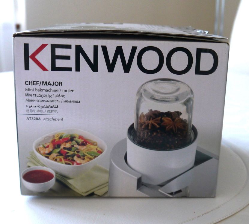 Kenwood AT320A Gewürz- Und Kräutermühle / 4 Gläser Set (Gebraucht) In
