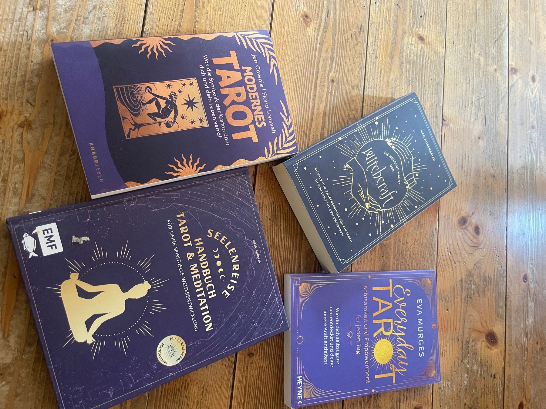 Libri: Tarot Buch Seelenreise Rituale Achtsamkeit – Usato da mümliswil venduto da muemellian