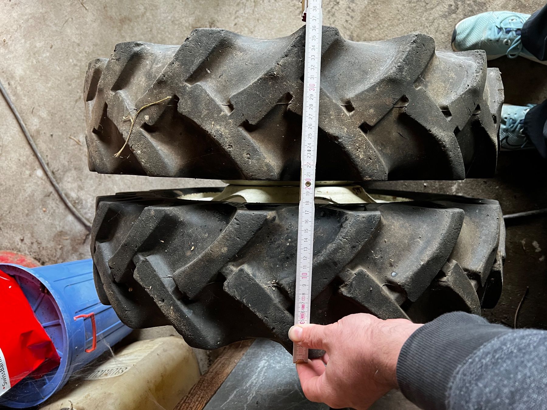 Pneus & Kompletträder: Doppelrad 6.50-16 – Gebraucht aus Entlebuch von Entlebuch95 4