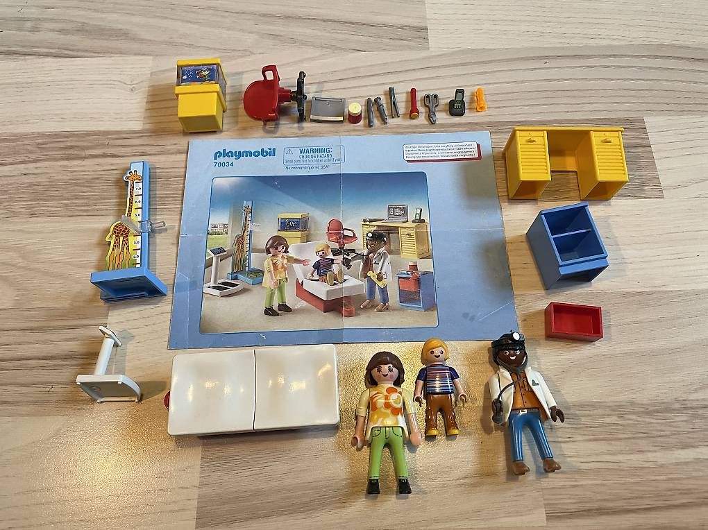 Playmobil Giocattoli: Playmobil 70034 pédiatre – Usato da Grattavache venduto da Benterra
