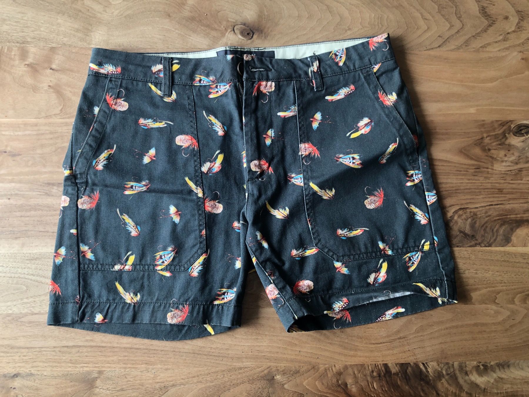 Lotti di vestiti: 3 Paar Kurze Hosen – Usato da Bern venduto da Klangkid