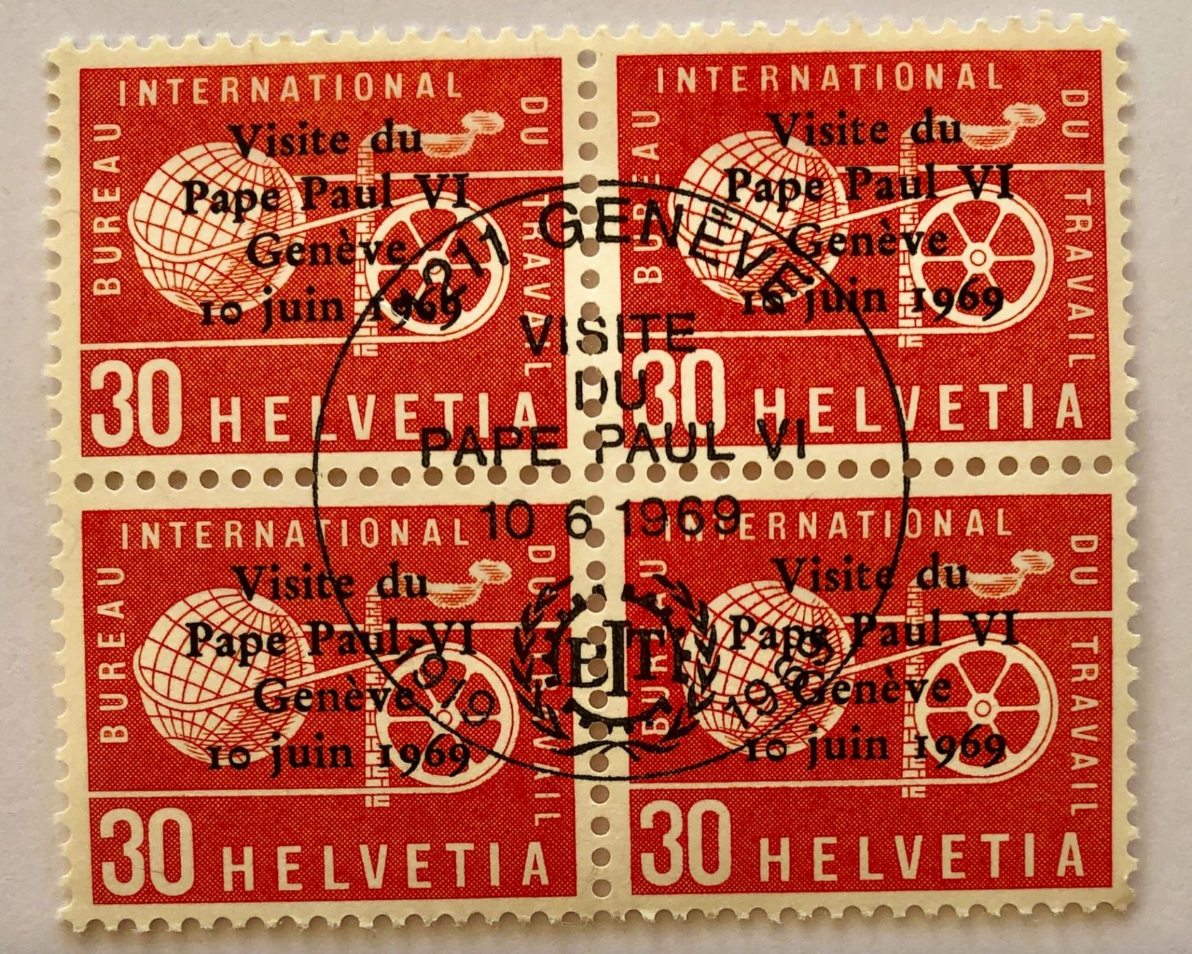 Alle Briefmarken: Viererblocks Dienstmarken, BIT Geneve – Gebraucht aus Aarau von Billa007