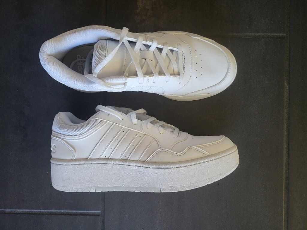 Adidas Scarpe da donna: Adidas Sneaker Damen weiss – Usato da Ammerswil venduto da son_gzz9