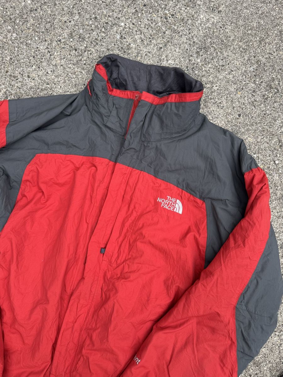 North Face Giacche: The North Face Gorpcore HyVent Jacket Red Black XXL – Usato da Effretikon venduto da syrrrrre 1