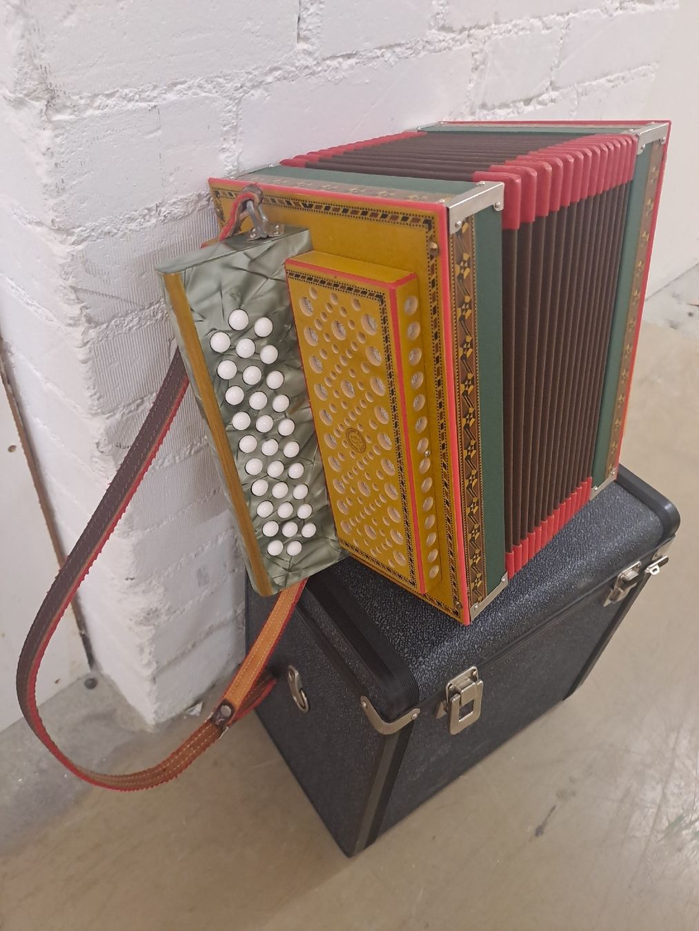 Eichhorn Musikinstrumente: Eichhorn orgeli ton B  – Gebraucht aus Villeneuve von BibiVintage 3