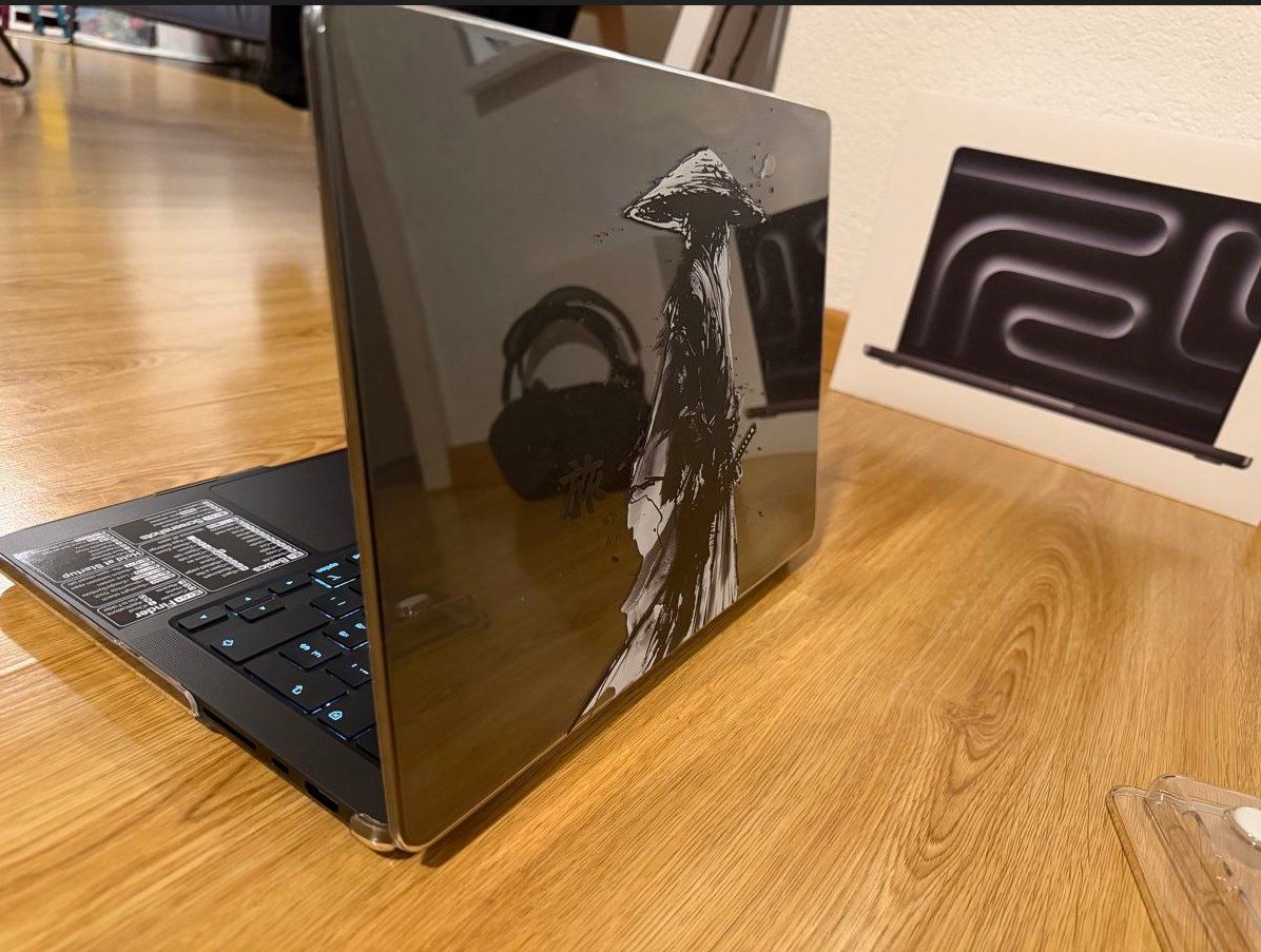 Apple Notebooks: Apple Macbook Pro 14" M5 – Neu (gemäss Beschreibung) aus Unterentfelden von KDFJT 2