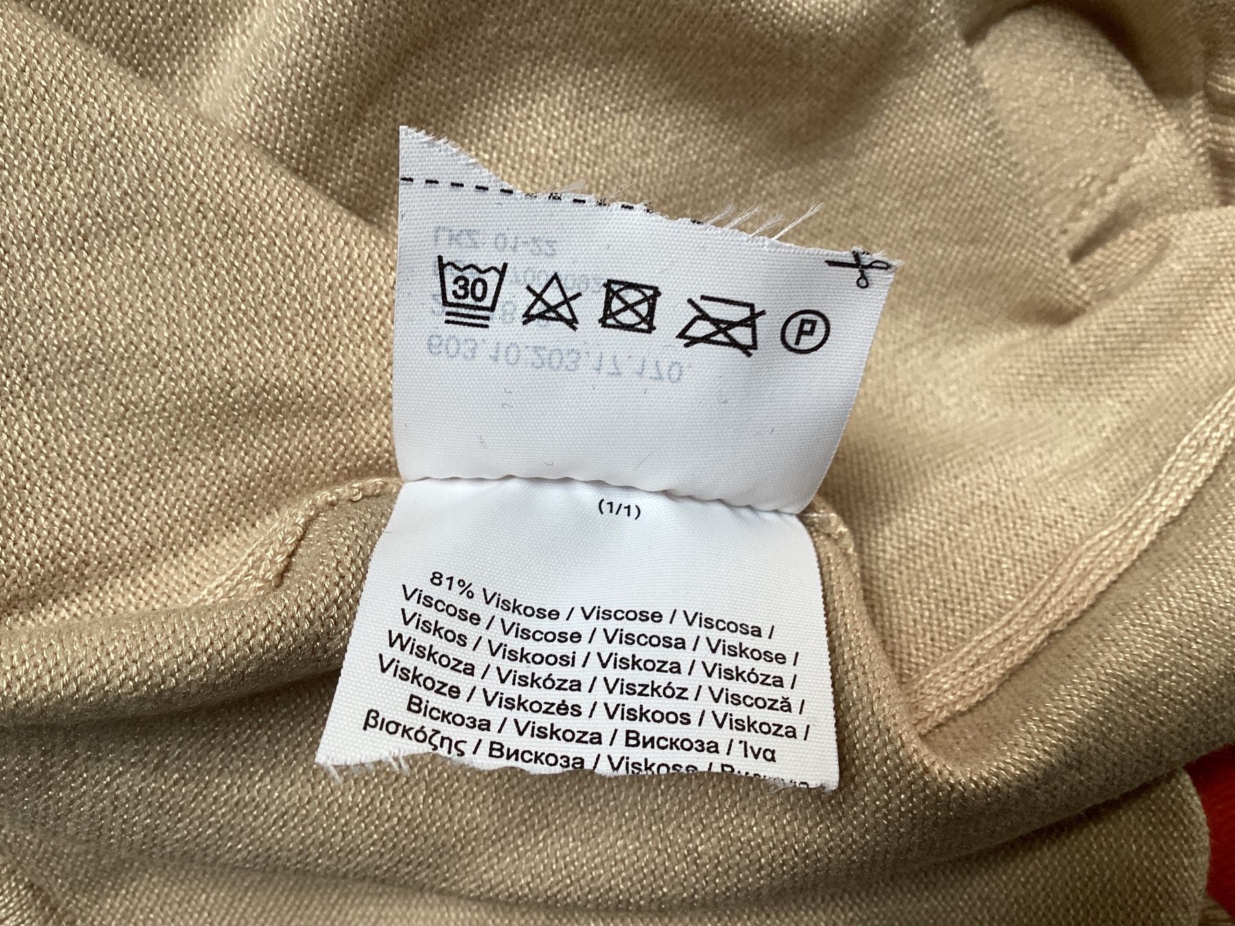 Comma Maglioni & Felpe: COMMA Damen Pullover beige / orange Grösse 38 super Zustand – Usato da Homberg b. Thun venduto da Homata 7