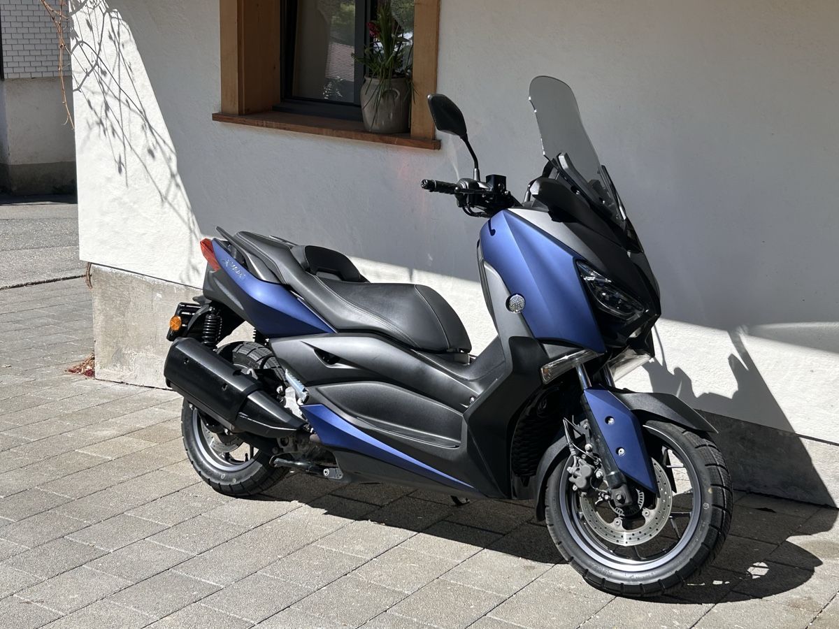 Scooter: Yamaha Xmax 300 – Usato da Reichenbach i. K. venduto da Arve70 1
