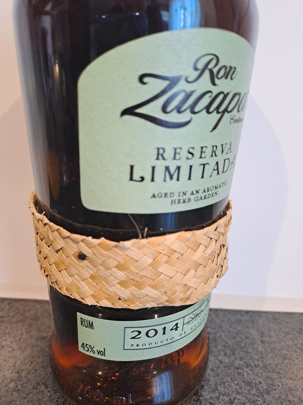 Zacapa Bevande alcoliche: Ron Zacapa Reserva Limitada 2014 inkl.GB – Nuovo e nell'imballaggio originale da Elsau venduto da Rumsammler 4