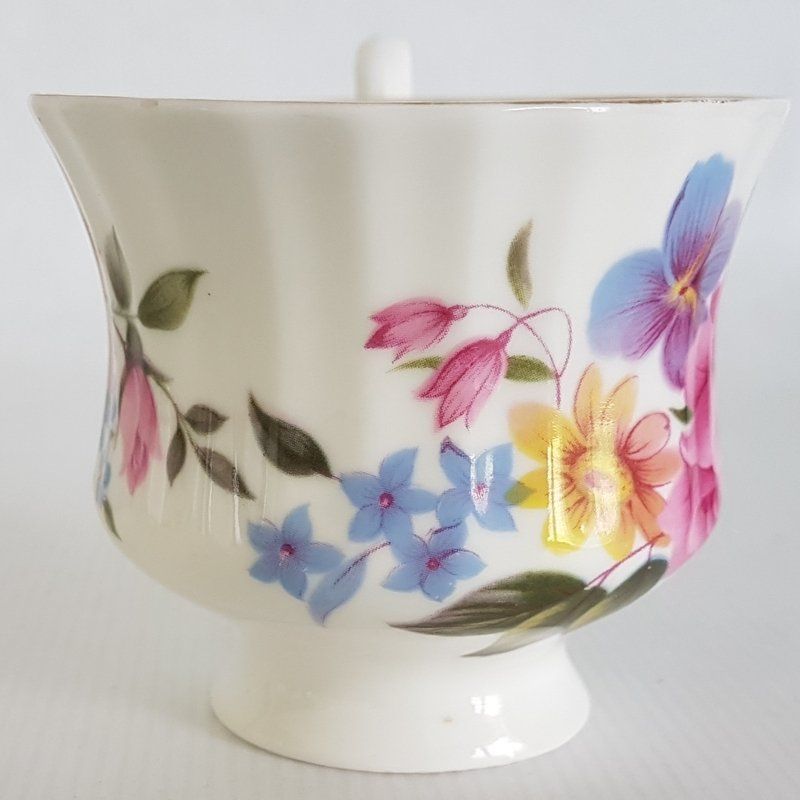 Tassen: Teetasse Royal Sutherland H M Summer Garden – Gebraucht aus Kaltbrunn von Condor2 6