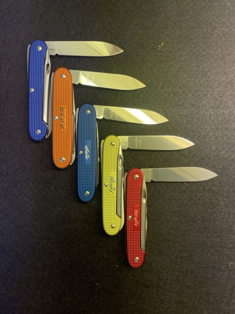 Victorinox Coltelli tascabile: Victorinox Thai Alox – Nuovo e nell'imballaggio originale da Basel venduto da ong72 4