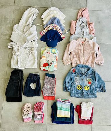 33 vêtements été fille 1an1/2-2ans