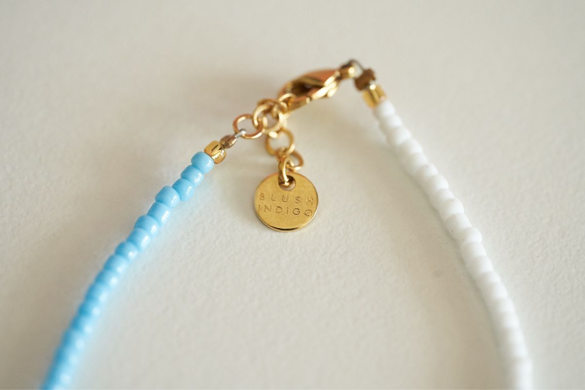 Bracciali & Braccialetti: Perlenarmband neu türkis Kunst Perlen – Nuovo (secondo la descrizione) da Olten venduto da Sebbwen 1