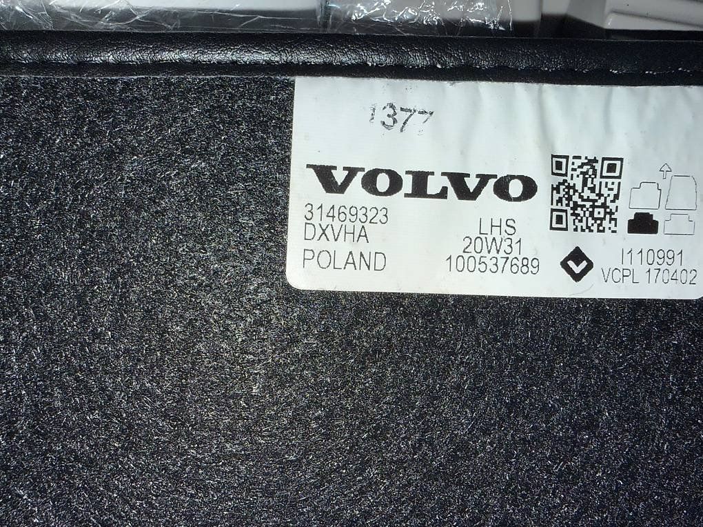 Volvo Tappeti & Tappetini: Volvo XC40 Fussmatten – Nuovo (secondo la descrizione) da Biberist venduto da sam.d 1