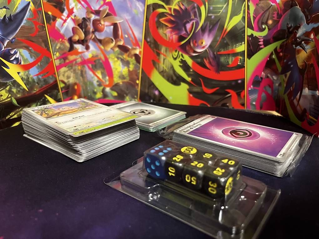 Cartes à collectionner: Phantasmal Flames Bulk – D'occasion à Rheinau par Orcas 1