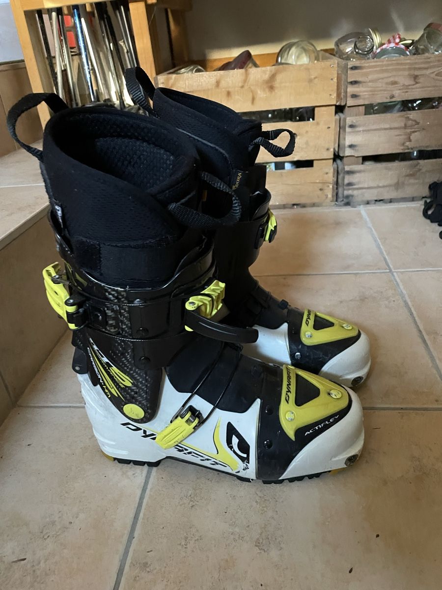Dynafit Scarpe da uomo: Chaussures de randonnée – Usato da Martigny-Croix venduto da lem7 1