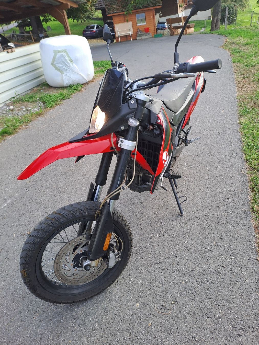 Malaguti Strasse: Malaguti XSM 125 – Gebraucht aus Küssnacht am Rigi von tob_cfx9 9