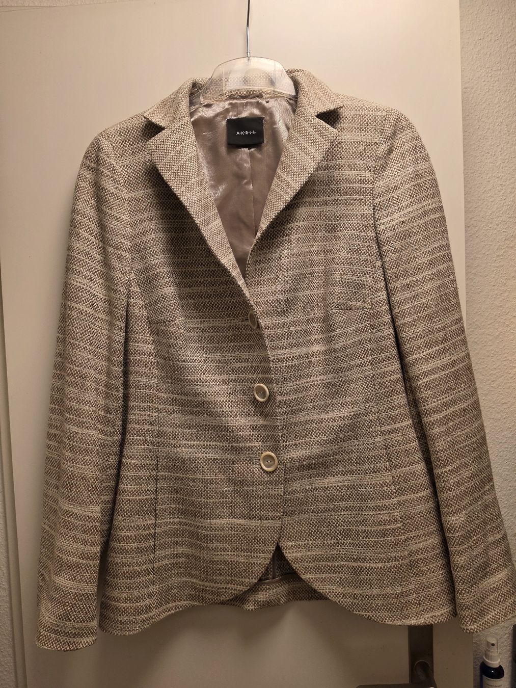Akris Jacken: Akris Blazer aus Seide 42 – Gebraucht aus Binningen von Daja75