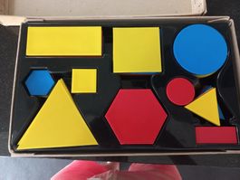 Intelligentes Lernspiel mit vielen Formen