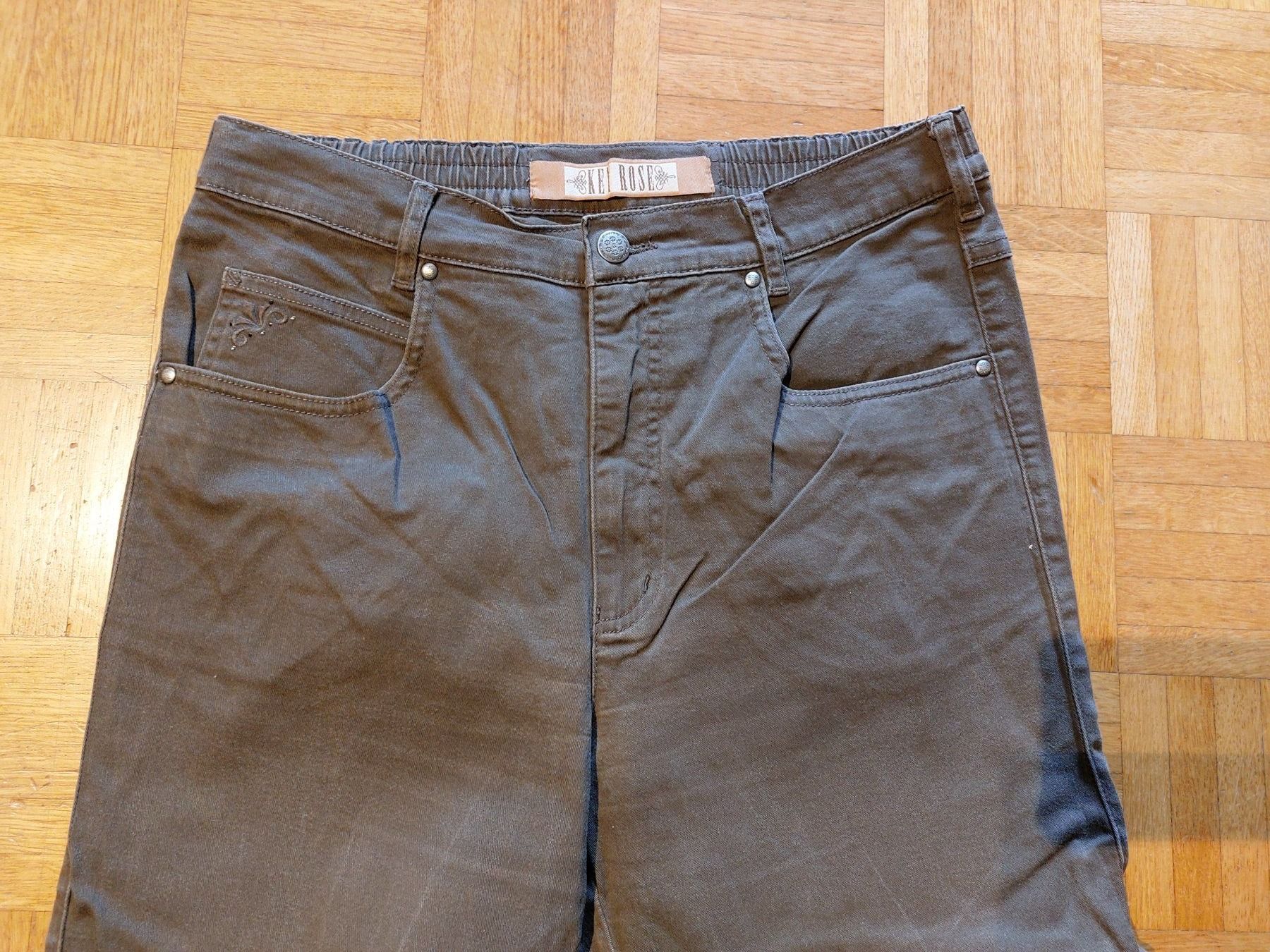 Jeans: Jeans / Hose, braun, Grösse 20 – Usato da Escholzmatt venduto da Stern777 1