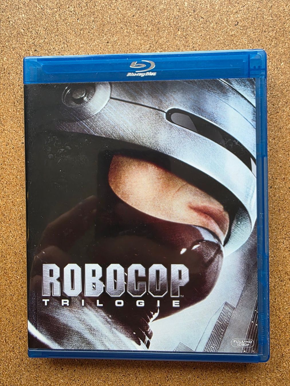 Tutti i DVDs: RoboCop Trilogie - uncut – Usato da Stein AG venduto da eMODy