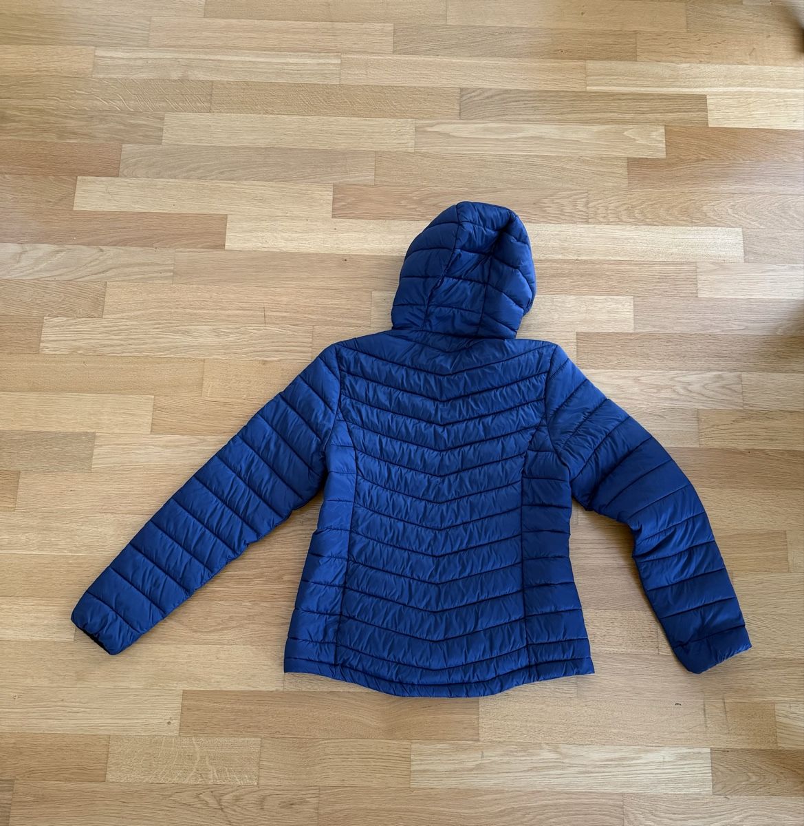 Giacche: Blaue Softshelljacke Grösse S – Usato da Luzern venduto da marsupilami13 1