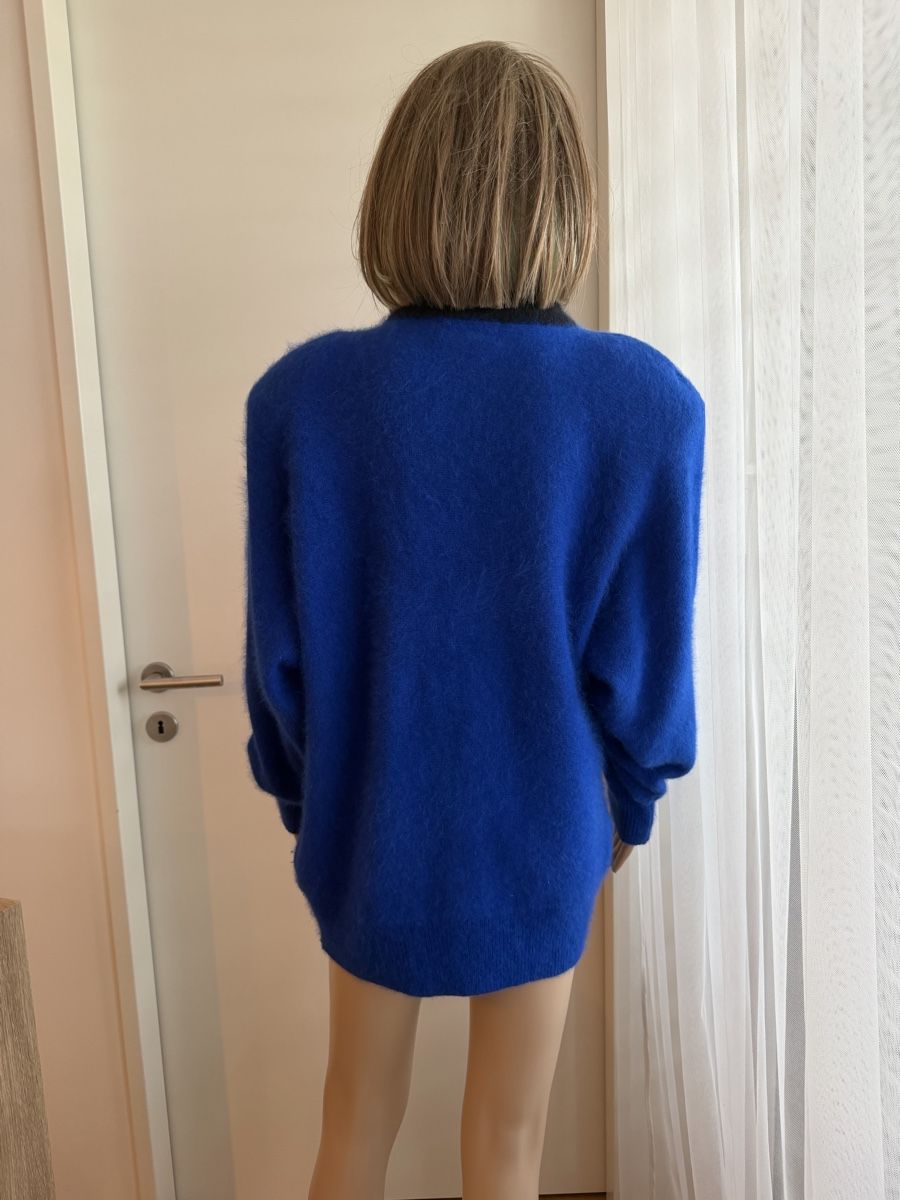Giacche: Strickjacke Blau 80% Angora, Grösse M, Samtig-weich – Usato da Basel venduto da Ksjusha 2