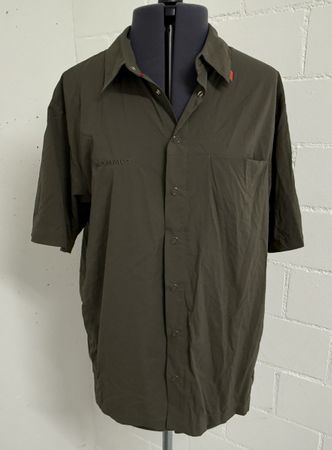 Mammut Hemd Gr. M dunkelolive, kurzarm, neu mit Etikett