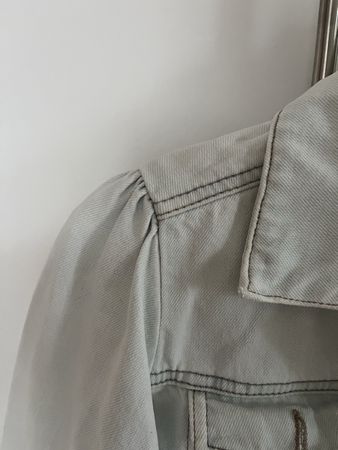 Schicke Jeansjacke, weiss/hellblau, Gr. 36, Übergangsjacke🌸