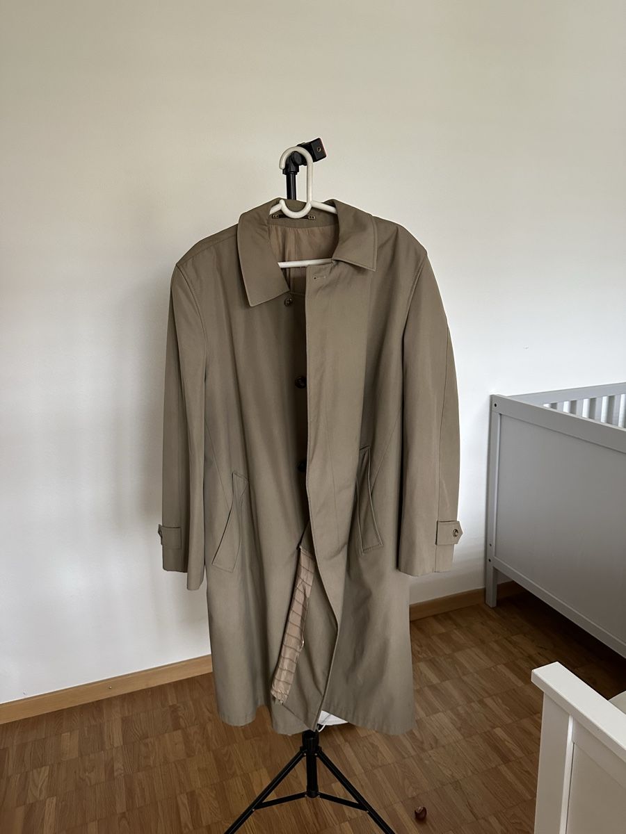 Cappotti: Vintage Oversized trench coat – Nuovo (secondo la descrizione) da Kloten venduto da mariyama 4