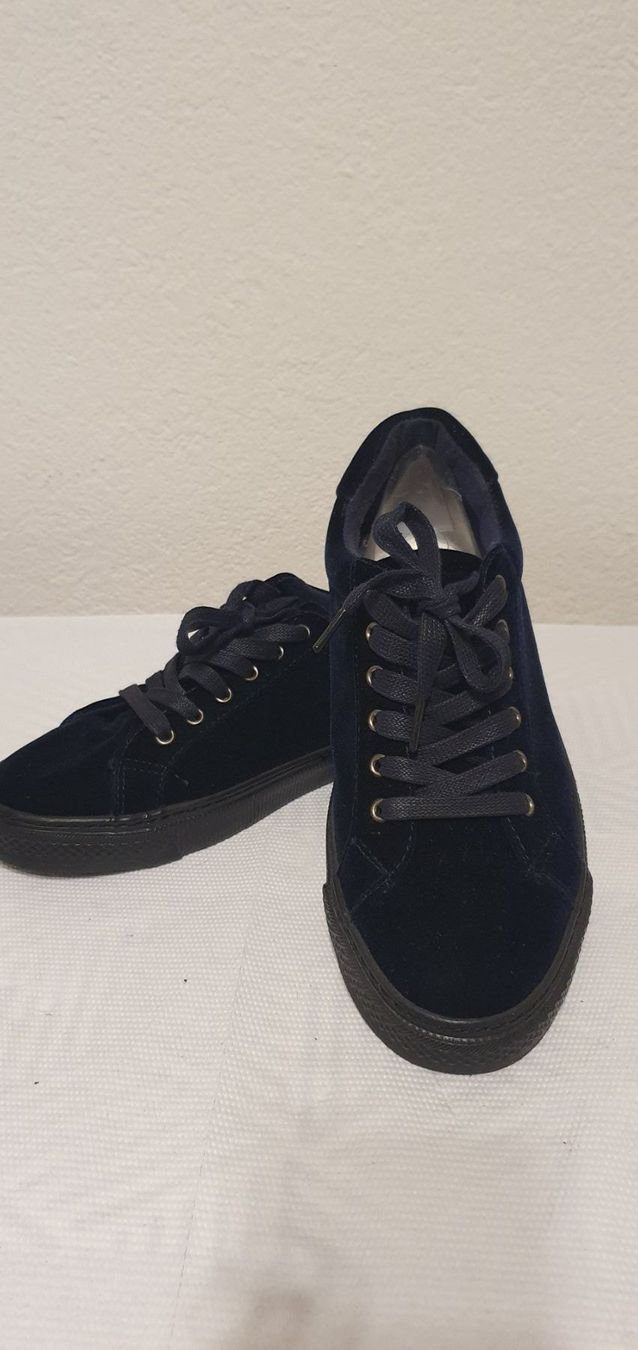 Damenschuhe: Velour Schnürschuhe gr 39 – Gebraucht aus Niederbipp von fashionfuchs 3